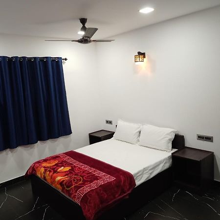 La Casa De Alexa Homestay Idukki Buitenkant foto